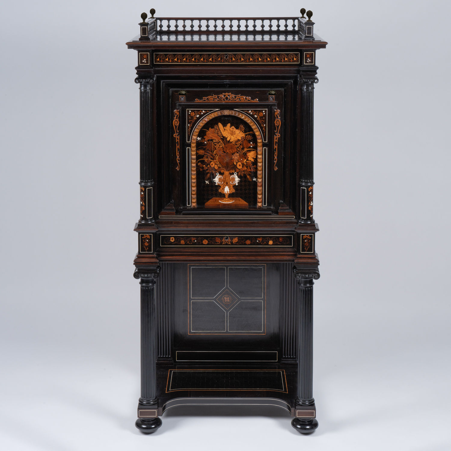 Charles Hunsinger (1823-1893) & Charles Wagner, cabinet secrétaire marqueté,XIXe