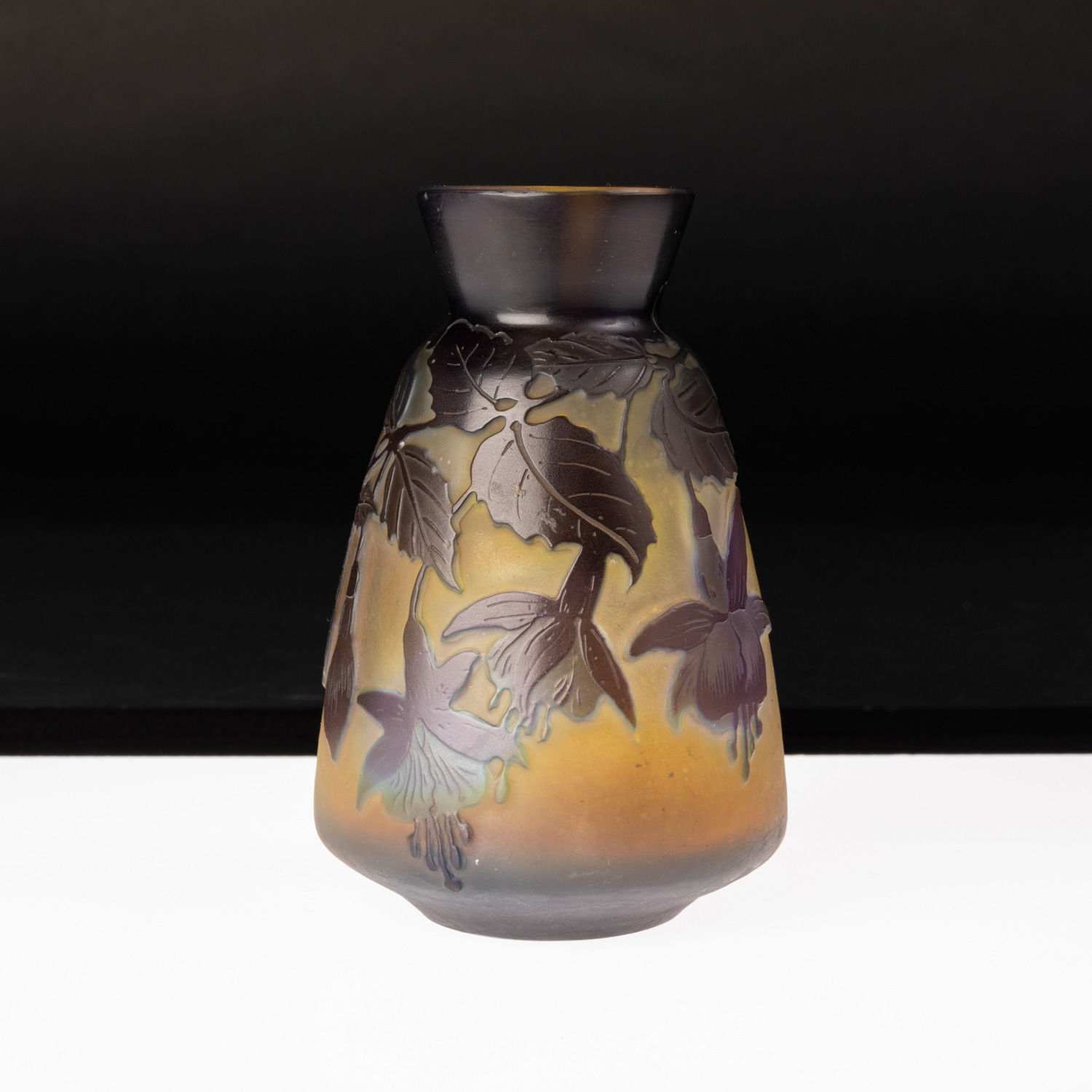 Emile Gallé (1846-1904), Vase aux fuchsias, XIXe