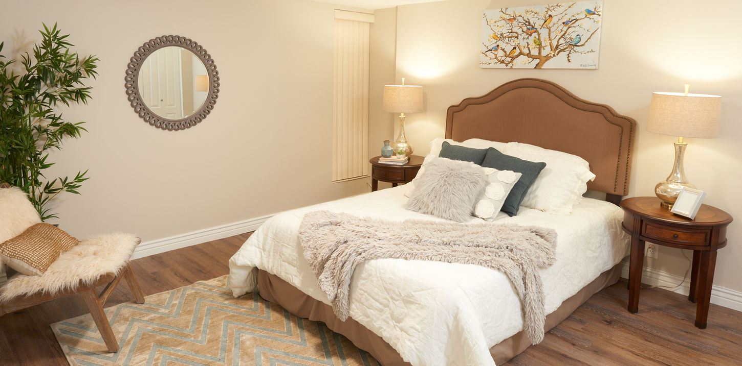 CR_JL_bedroom_20156.jpg