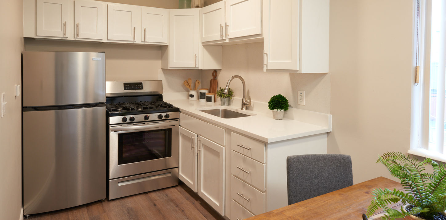 CR_Lakewood_kitchen0126.jpg