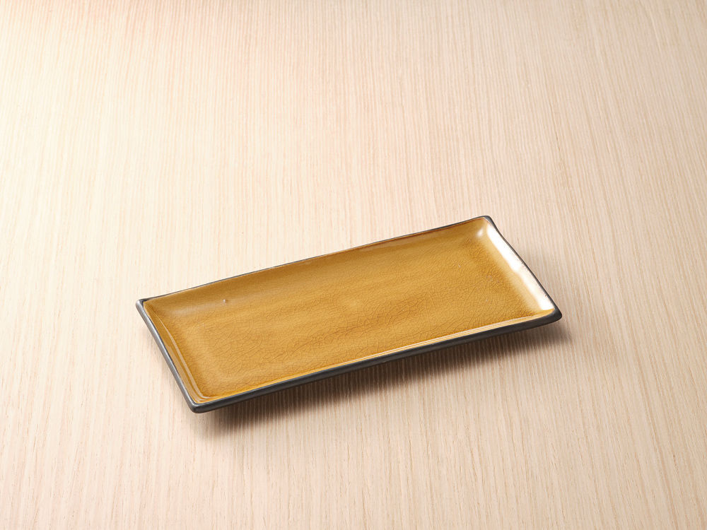 5B.00.07黃亮釉裂紋