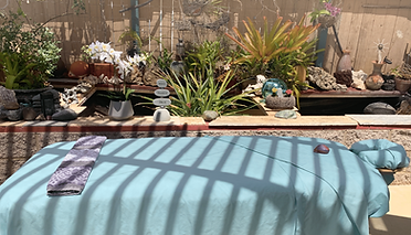 Outside Massage Table_0.5x.png