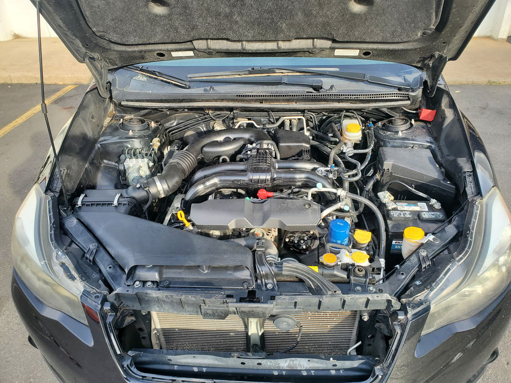 2014 Subaru Crosstrek XV Black 91k M/T 5speed transmission