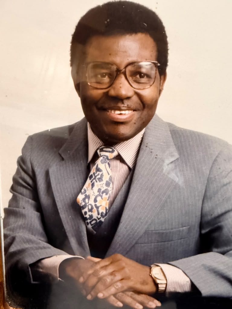 Rev. Dr. Kofi Asimpi