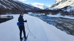 Sarah Gilbertson cross-country skiing with dogs in French Alps - peaceful alternative to February half term skiing crowds