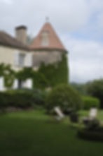 La famille Baudouin devant le Château de Montagnerot, maison de famille en Auxois depuis 1899