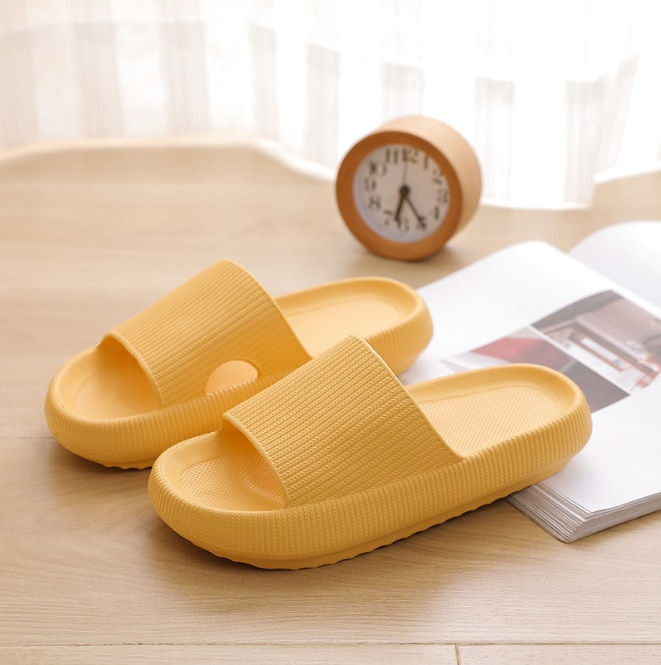 Thumbnail: Thick Platform Bathroom Home Slippers Women Fashion Soft Sole Flip Flops