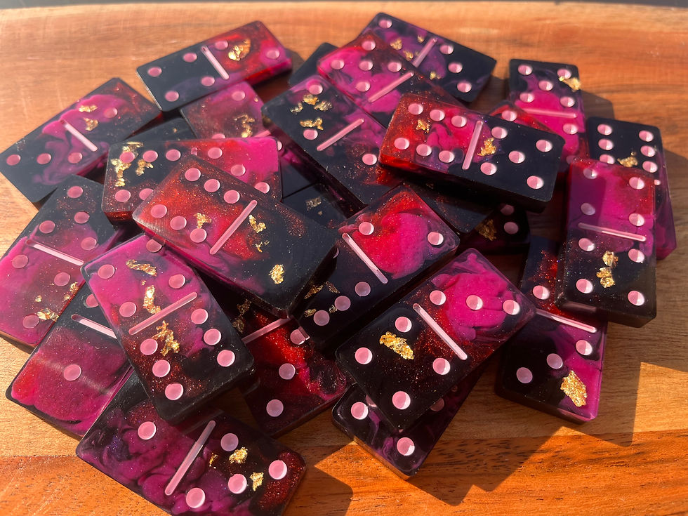 Thumbnail: 'Blood Moon' Resin Dominoes