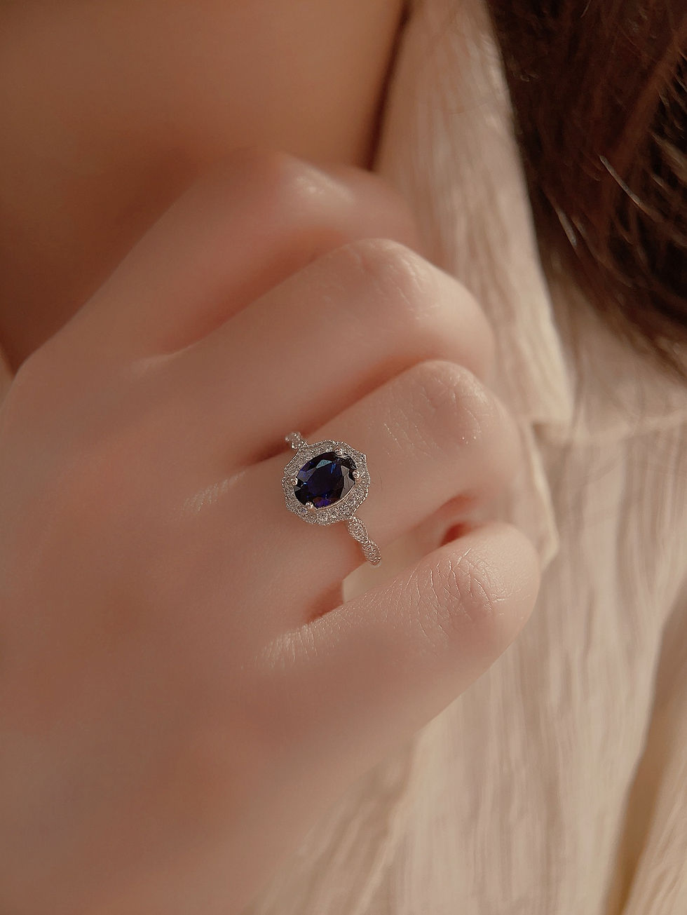 Miniature : 925 Sterling Silver Platinum Blue Spinel Oval Silver Jewelry Exquisite