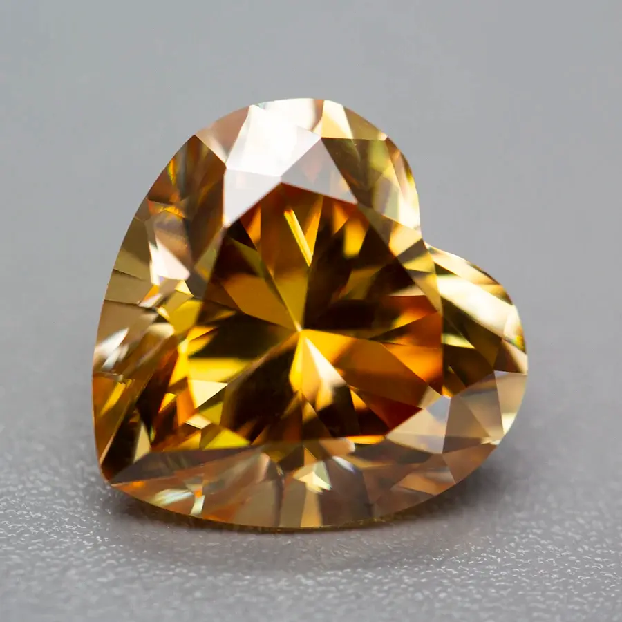Miniaturbild: Heart Shape Moissanite Stone with Certificate Red Yellow Blue Green Pink Color