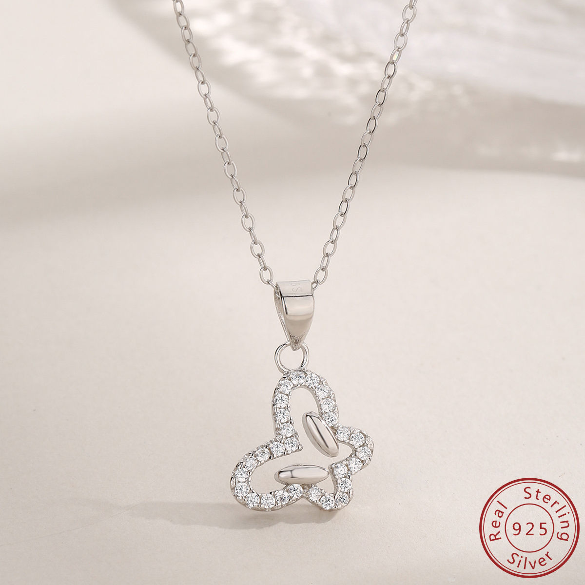 925 Sterling Silver Hollow Butterfly Inlaid Zircon Necklace Fashion Simple