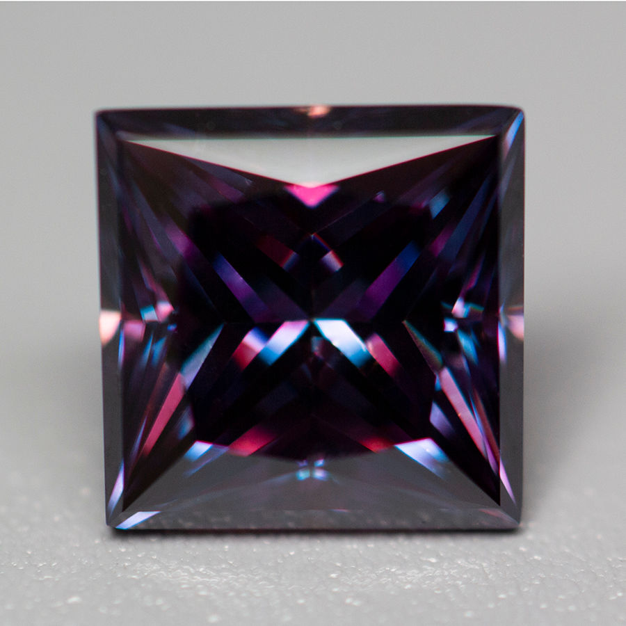 Miniaturbild: Royal Purple Moissanite Stones Princess Shape VVS1 1.0-5.0ct Moissanite