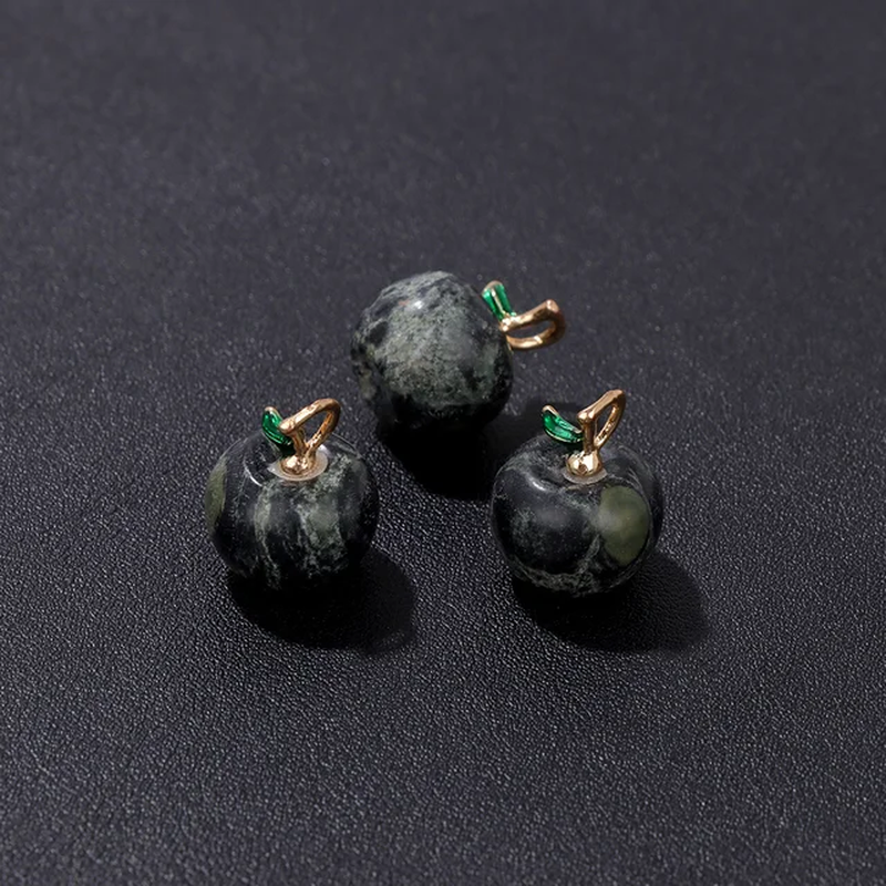 الصورة المصغرة: 5PC Mini Natural Stone Apple Decor Healing TigerEye Statue Pendant Home Decorate