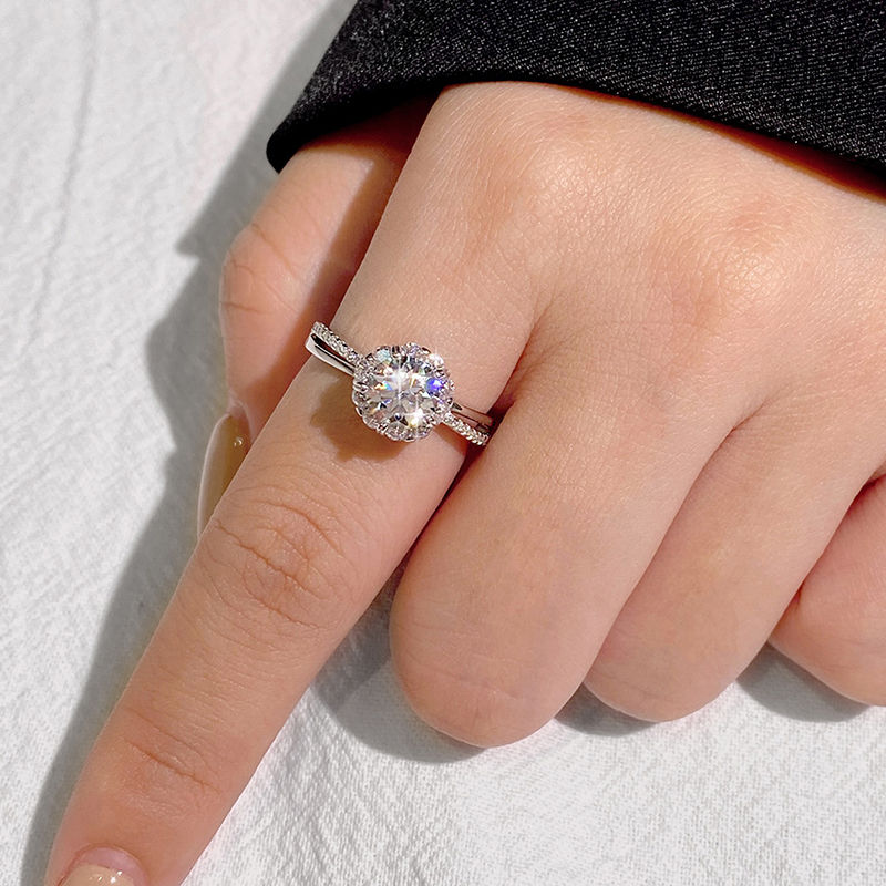 Miniature : Fashionable 1CT Moissanite Diamond Round Halo Ring for Women 925 Sterling Silver