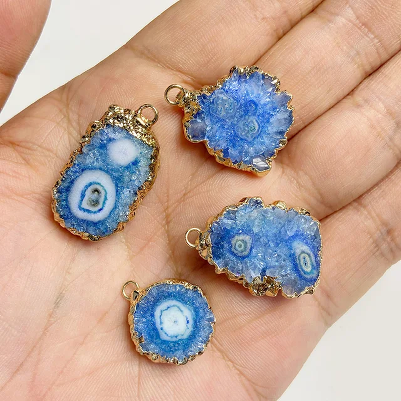 Miniature : Natural Stone Agat Druzy Pendant Irregular Color Healing Slice Charm 2Pcs/Lot