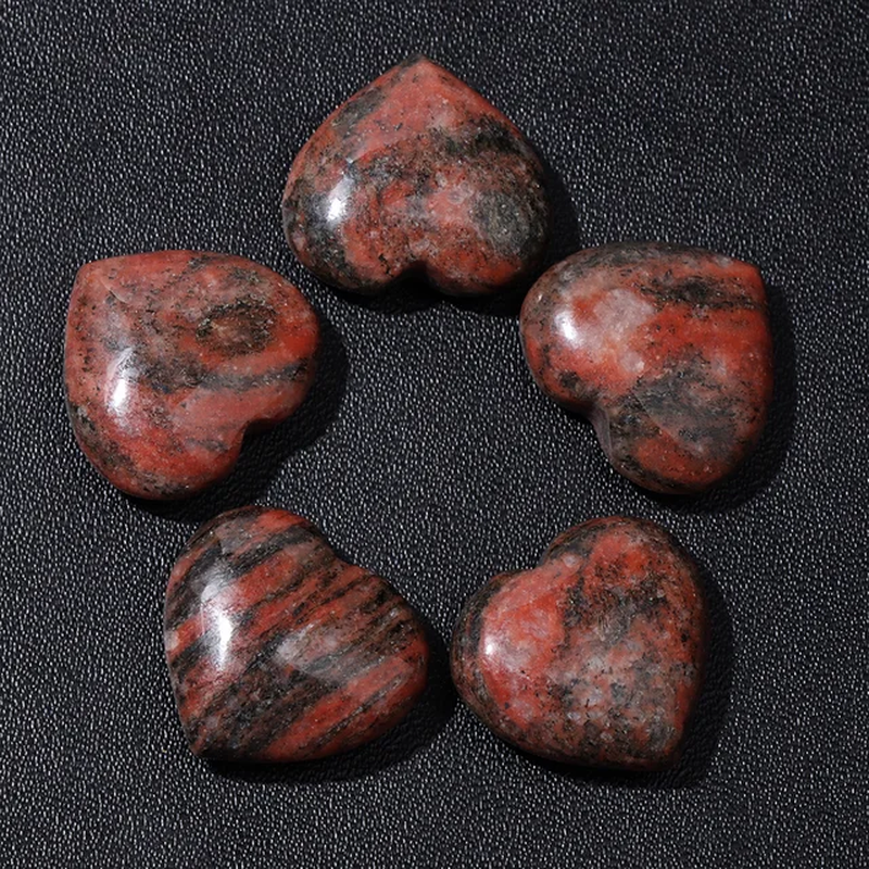 Miniature : 5Pcs/Lot Natural Stone Carved Heart Shape Agates Amethysts Love Home Decoration 