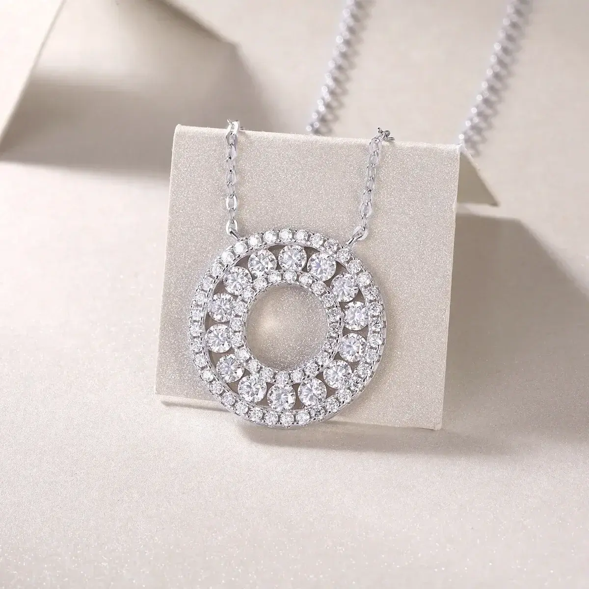 Real 1.4cttw Full D Color Moissanite Pendant Necklace for Women S925 Silver Pass