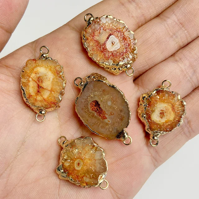 Miniature : Natural Stone Agat Druzy Pendant Irregular Color Healing Slice Charm 2Pcs/Lot