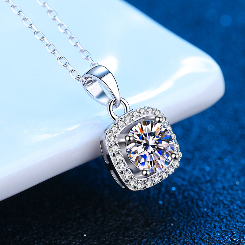 Real Moissanite Necklace 1CT 2CT Sterling Silver VVS Lab Diamond Halo Pendant