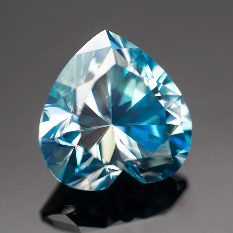 Miniaturbild: Heart Shape Moissanite Stone with Certificate Red Yellow Blue Green Pink Color
