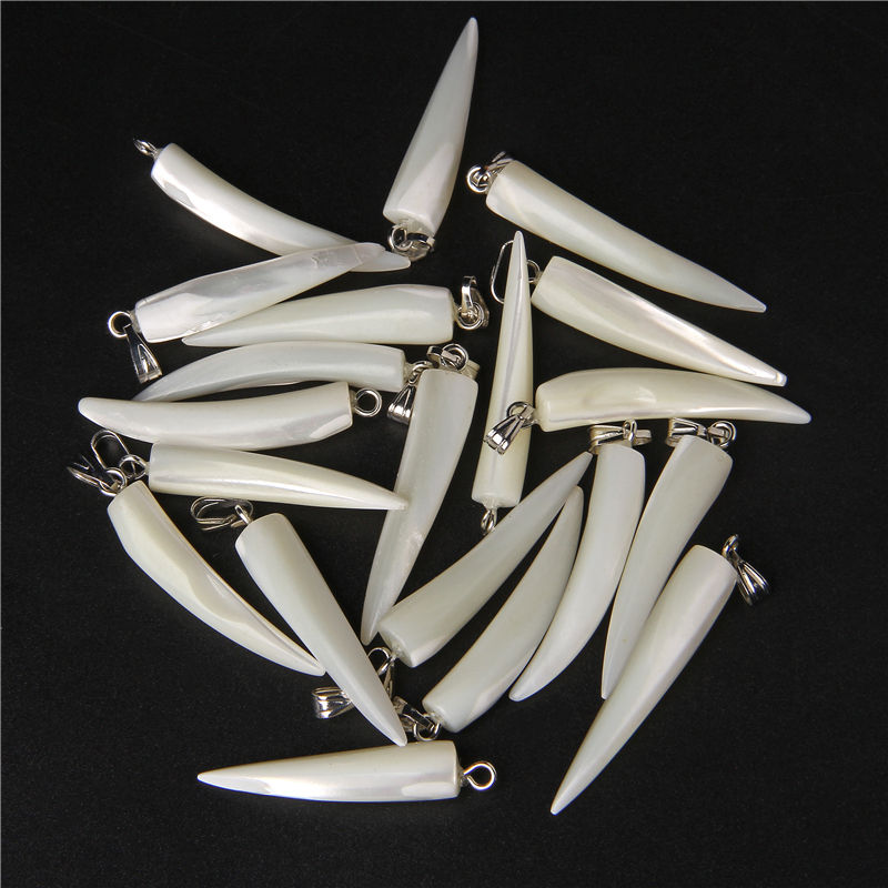 Miniaturbild: White Natural Shell Mother of Pearl Pendants Ivory Shape Fashion Shell Charms 
