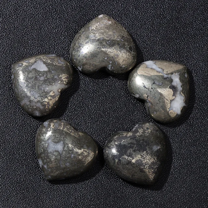 Miniature : 5Pcs/Lot Natural Stone Carved Heart Shape Agates Amethysts Love Home Decoration 