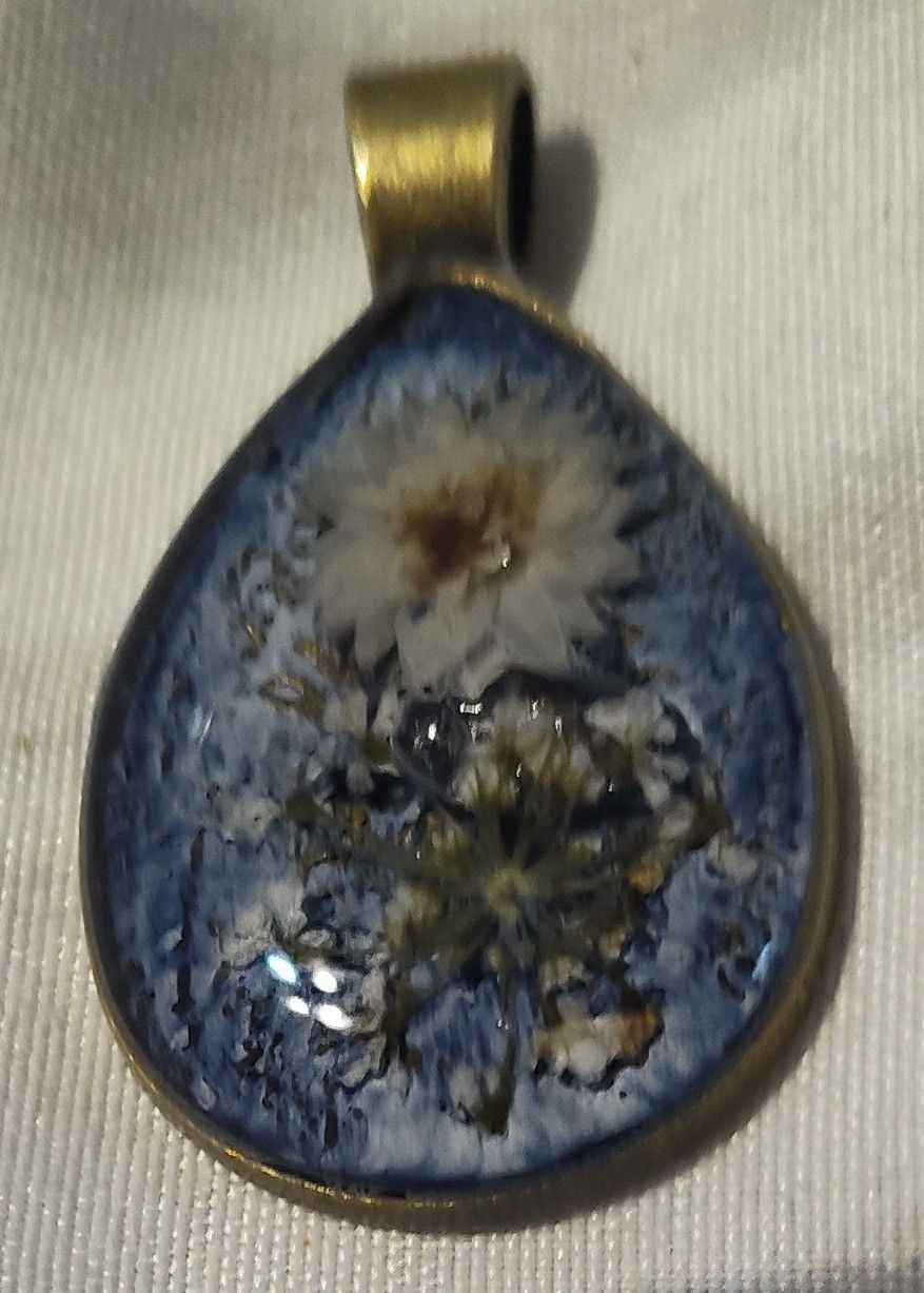 Tear Drop Flower Pendant