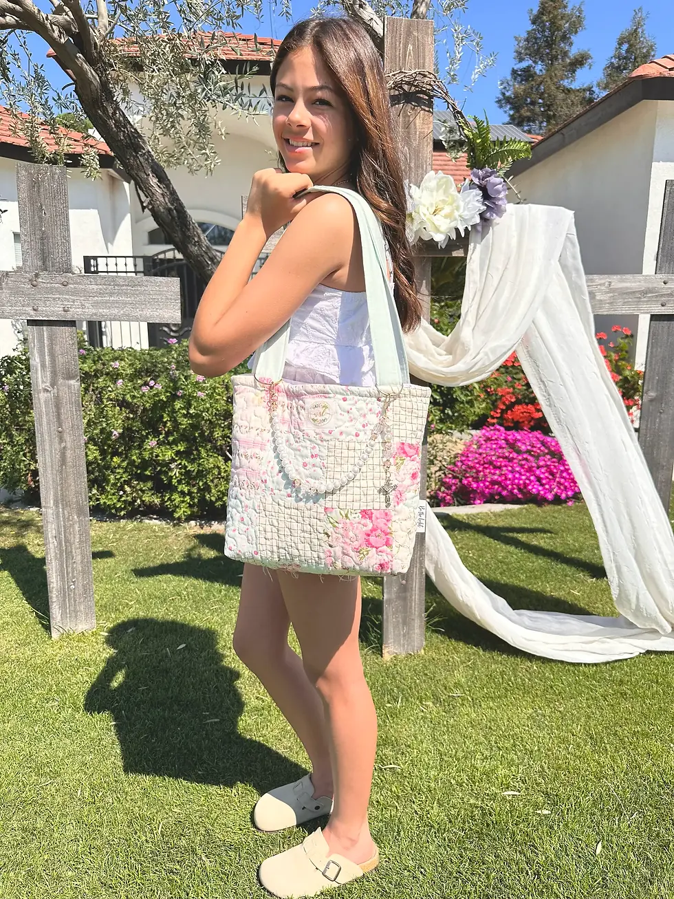 Thumbnail: Purse Drape