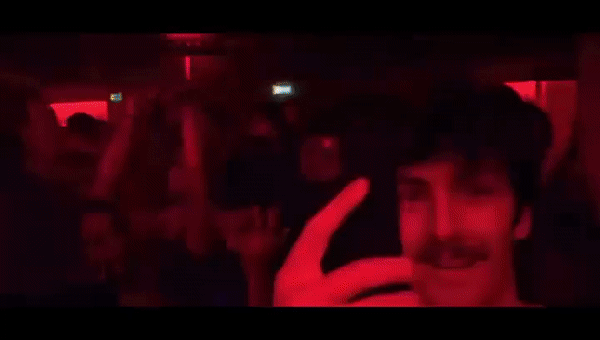 ezgif.com-gif-maker (1).gif