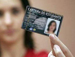 O engodo da meia-entrada para estudantes