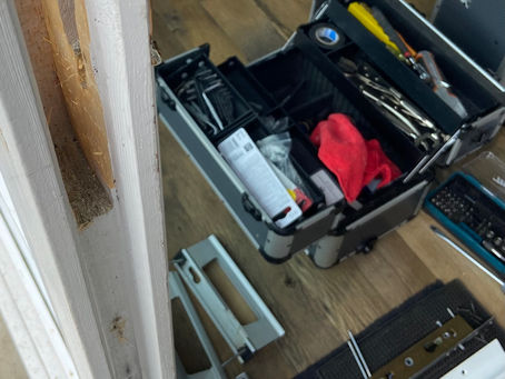 🌞😃I Hope Everyone is Enjoying This Glorious Weather 😃🌞 | Hirst Locksmiths