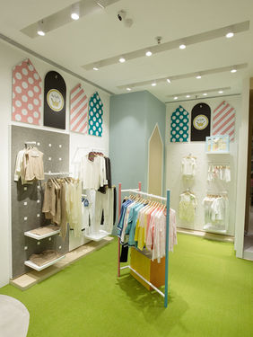 CHICKS STORE at D-park