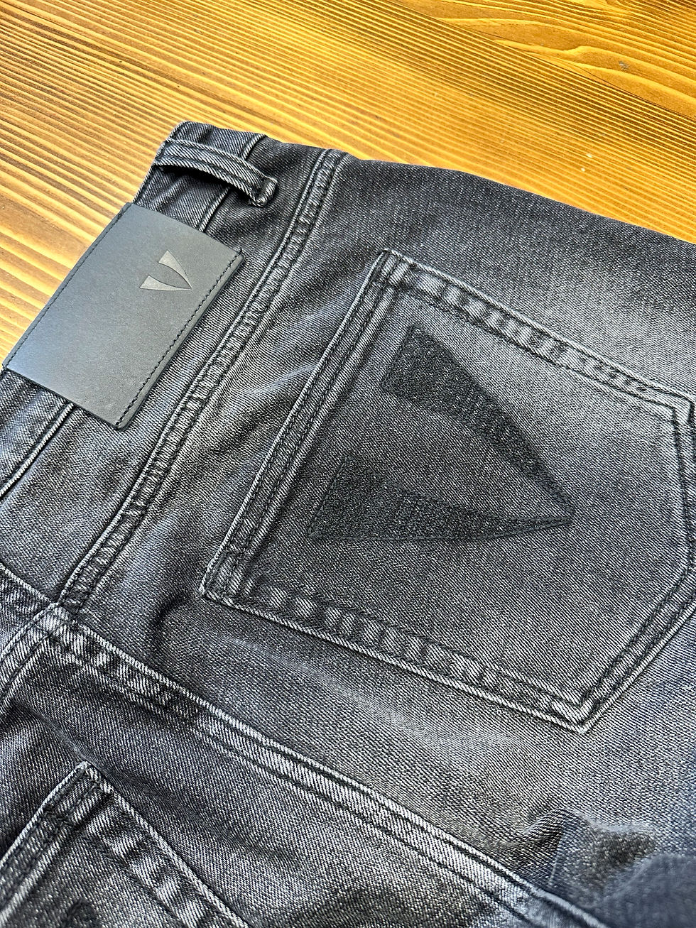 Thumbnail: Victory Jeans The Knight