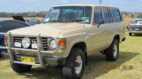 Landcruiser 2 low res.jpg