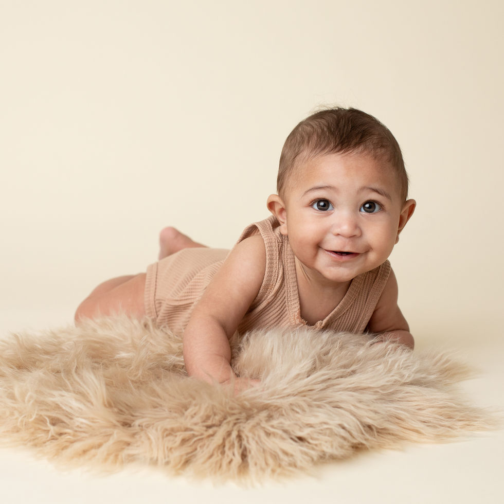 Rockville Maryland Newborn Photographer Maternity Baby Photographer