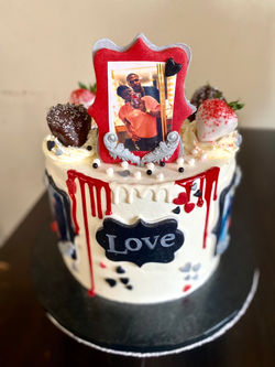 6" Custom Drip Cake w/Edible Imaging