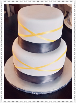 2 Tier Wedding Cake