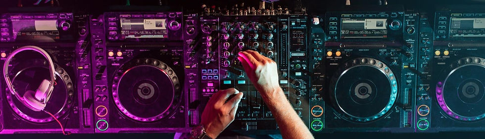 DJ-Courses-Online-DJ-School_edited.jpg