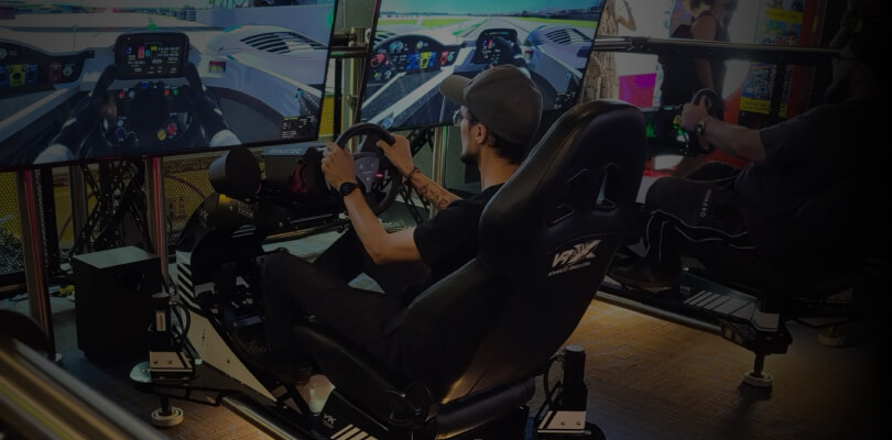 VRX RaceRoom / The Fast Lane Multi-Simulator Platform