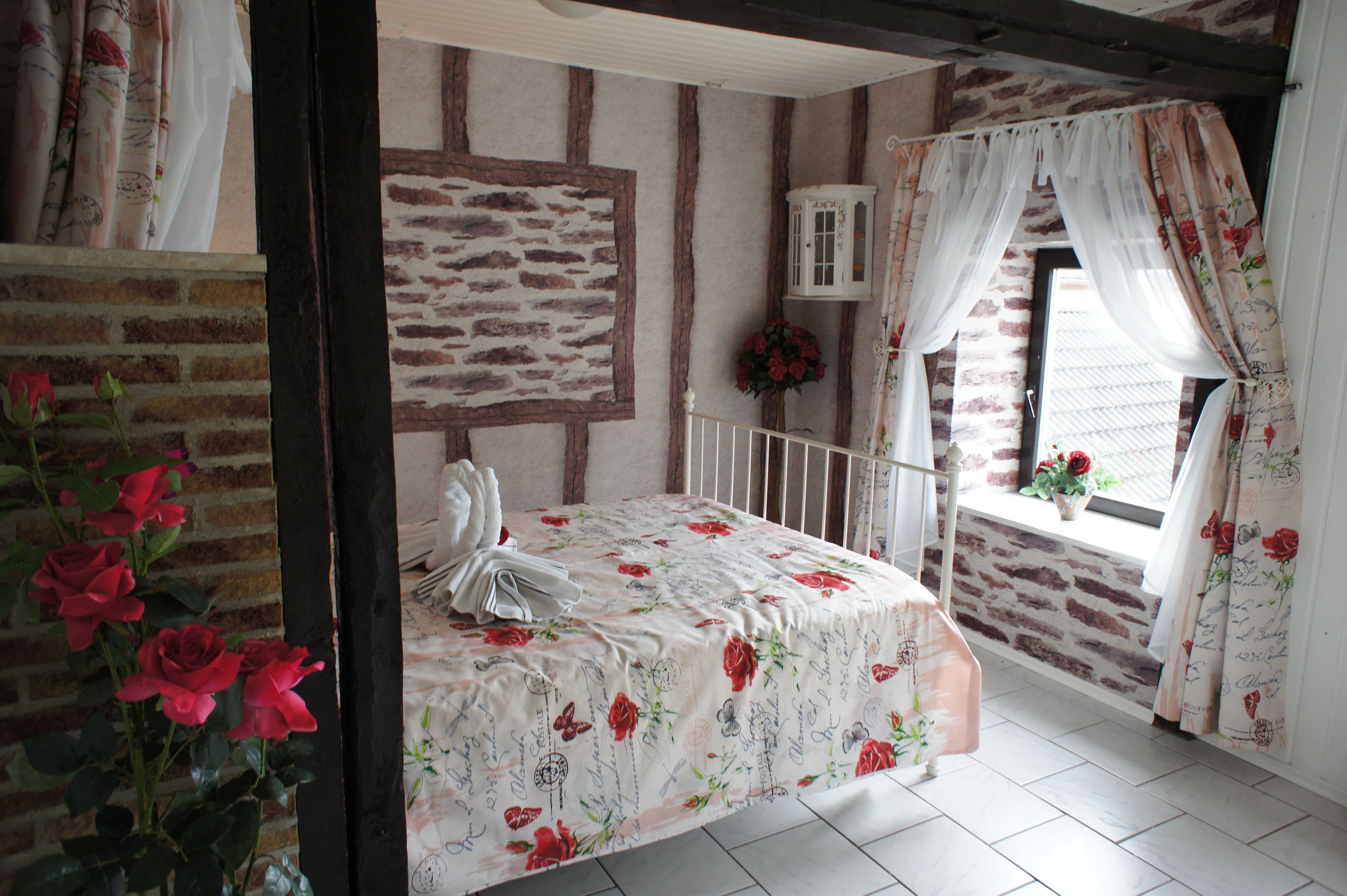 Romantisches Schlafzimmer N2