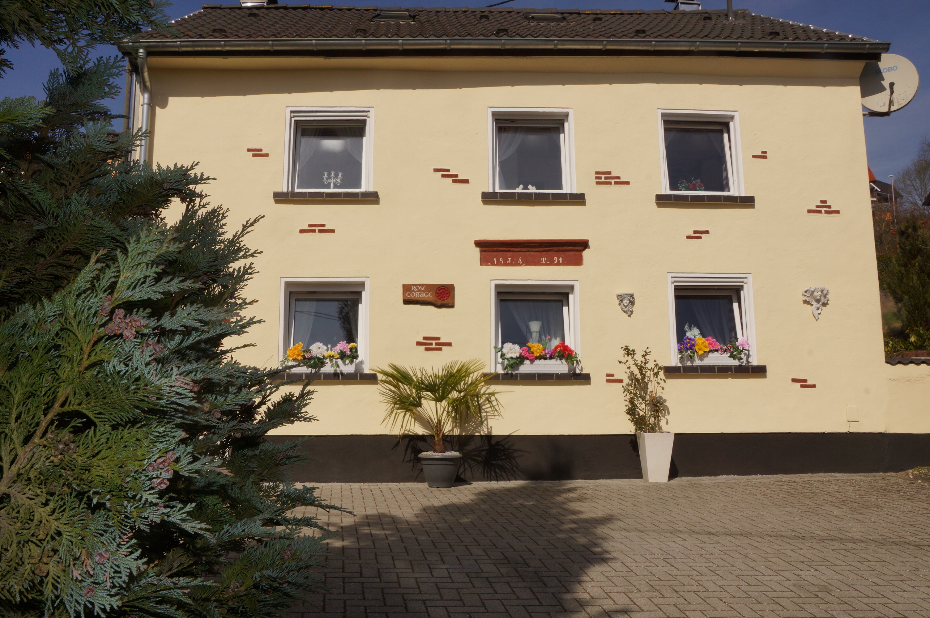 Rose cottage aussen
