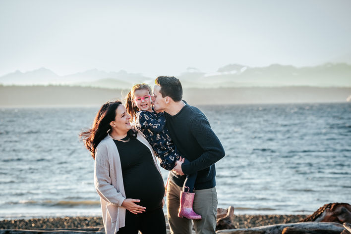 Lowman Beach Maternity Session