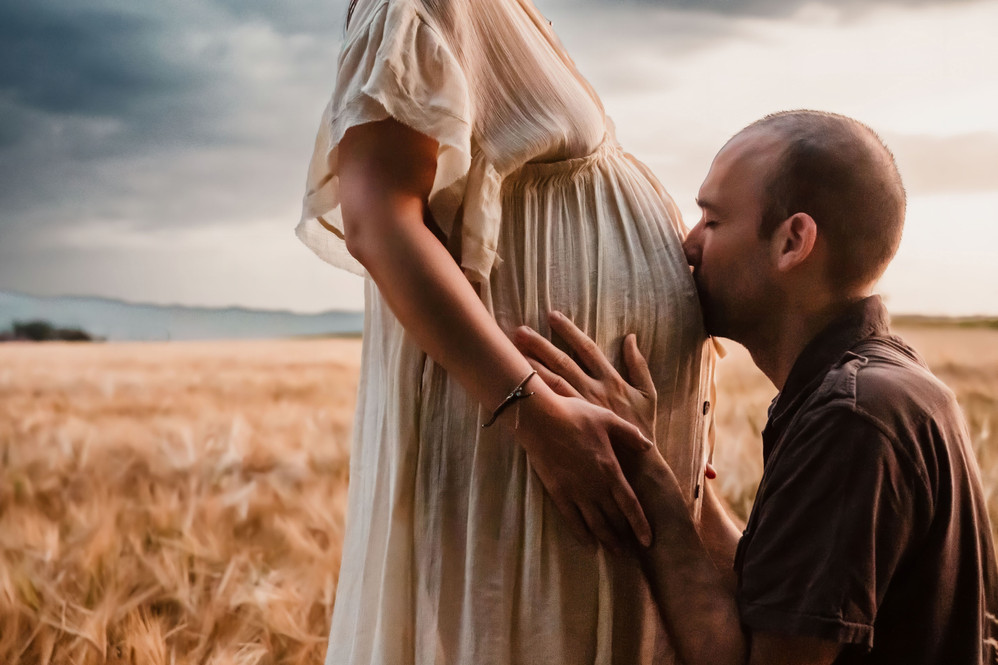 Zurich's Best Outdoor Maternity Photography Experience Nina Burkhardt