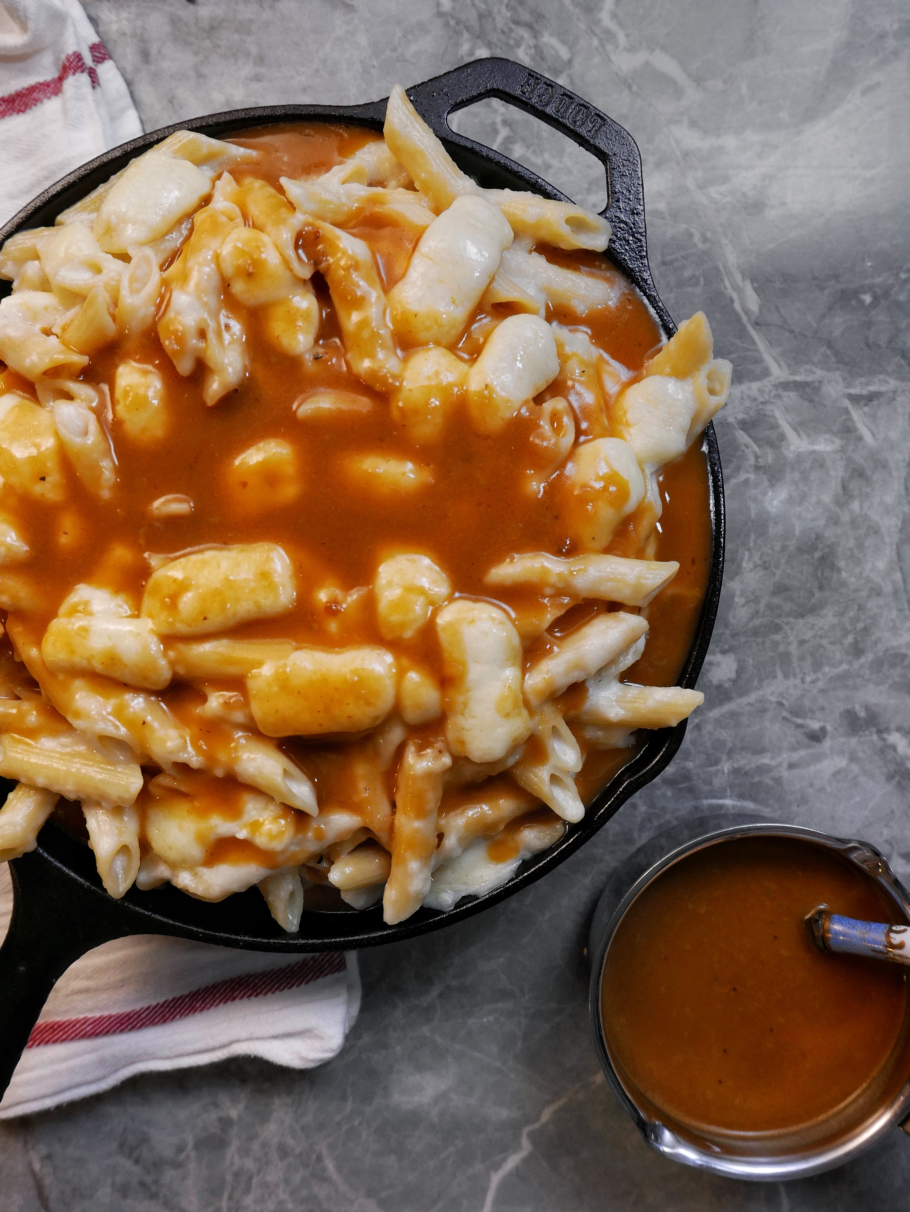 poutine mac