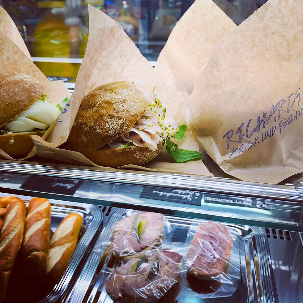 Feinkost Backwaren und belegte Brötchen frisch und hausgemacht