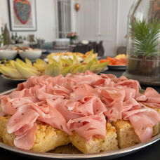 Focaccia, mortadelle à la truffe