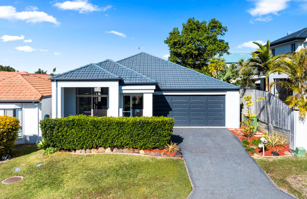 10 Mauritius Court, Varsity Lakes, QLD 4227