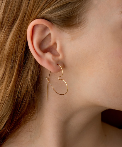 stainles] ワイヤー ハート ピアス | VATSURICA