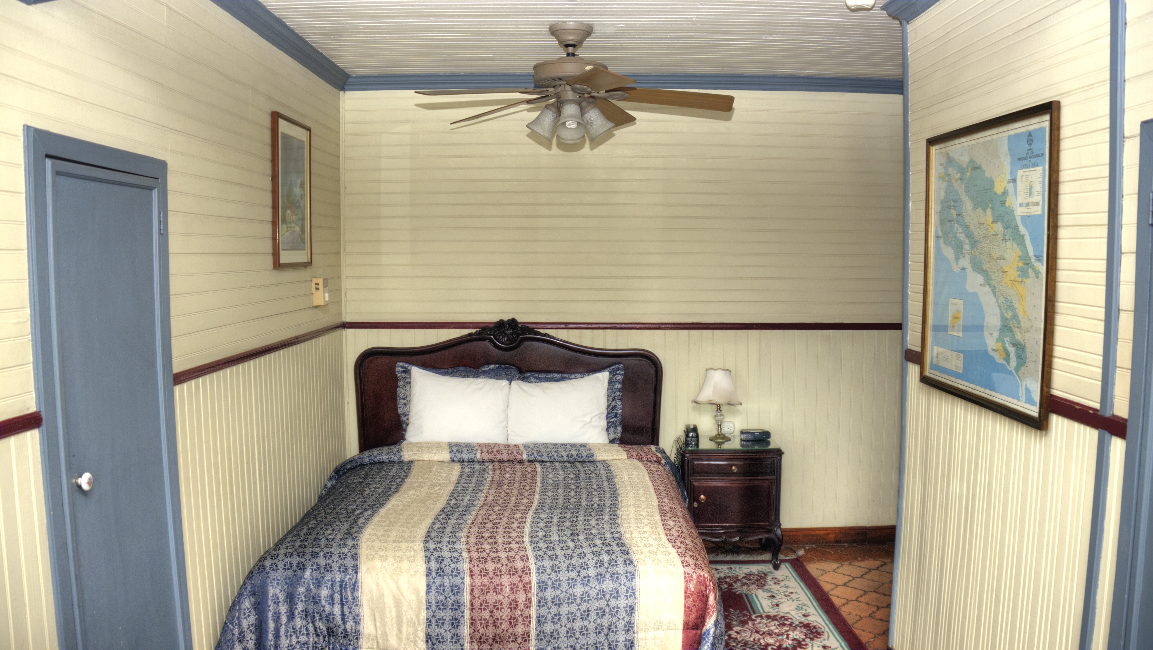 Economy Room