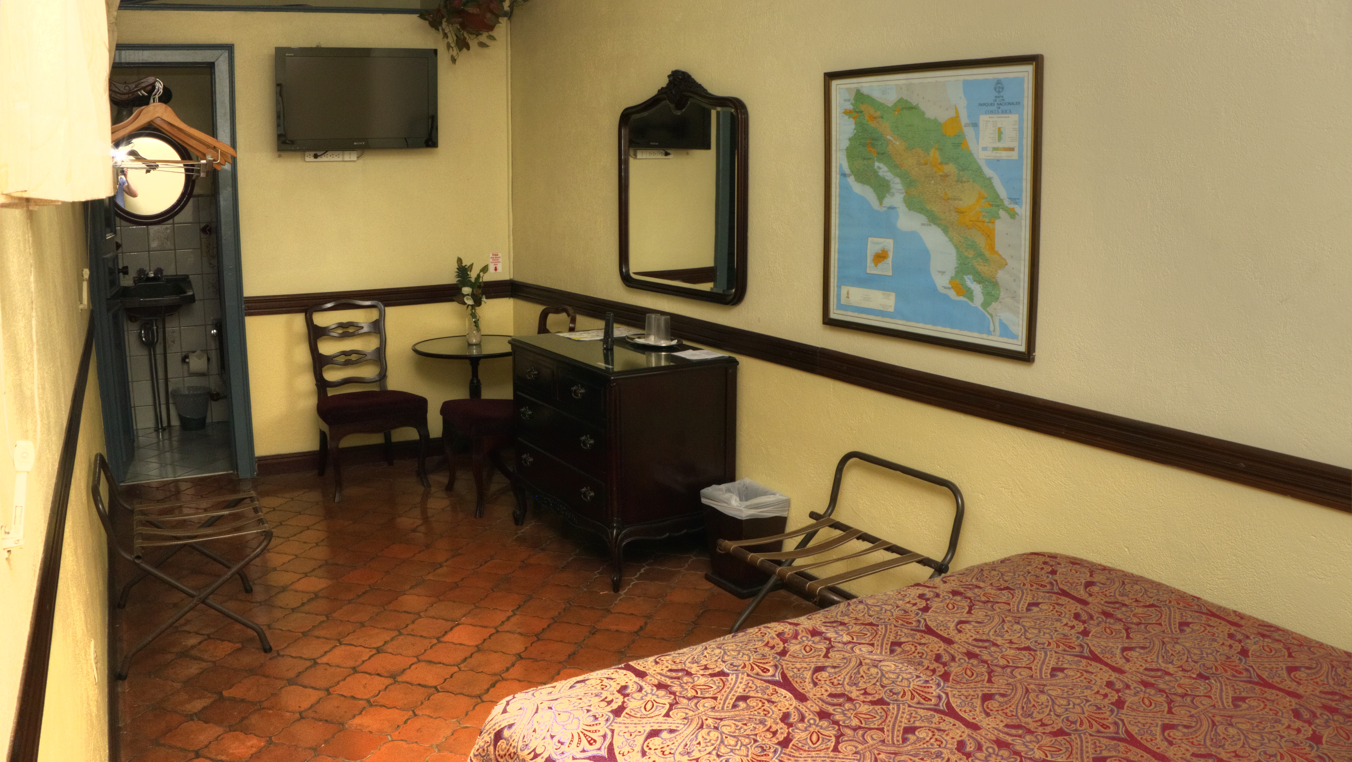 Economy Room